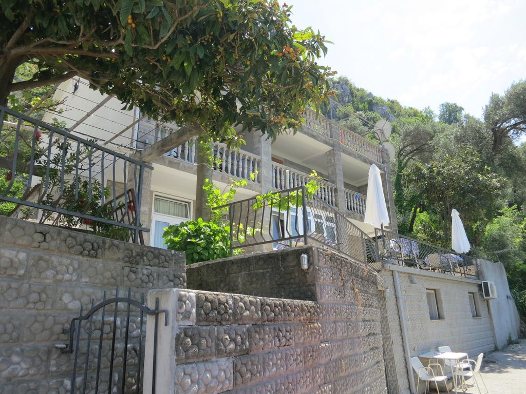 Rezevici Apartments Petrovac Zewnętrze zdjęcie